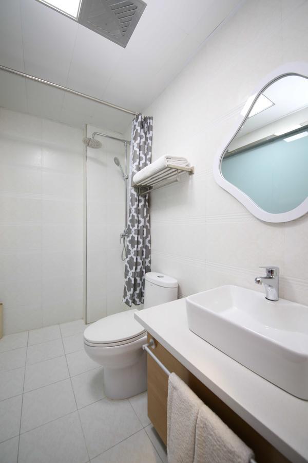 Chonpines Hotel Changchun Bagian luar foto