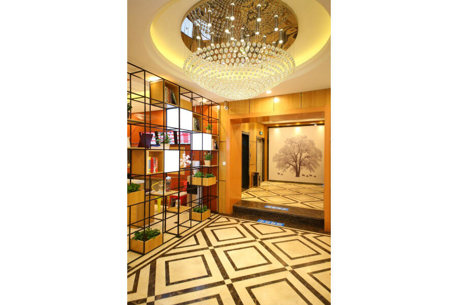 Chonpines Hotel Changchun Bagian luar foto