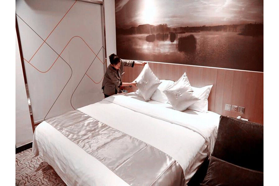 Chonpines Hotel Changchun Bagian luar foto